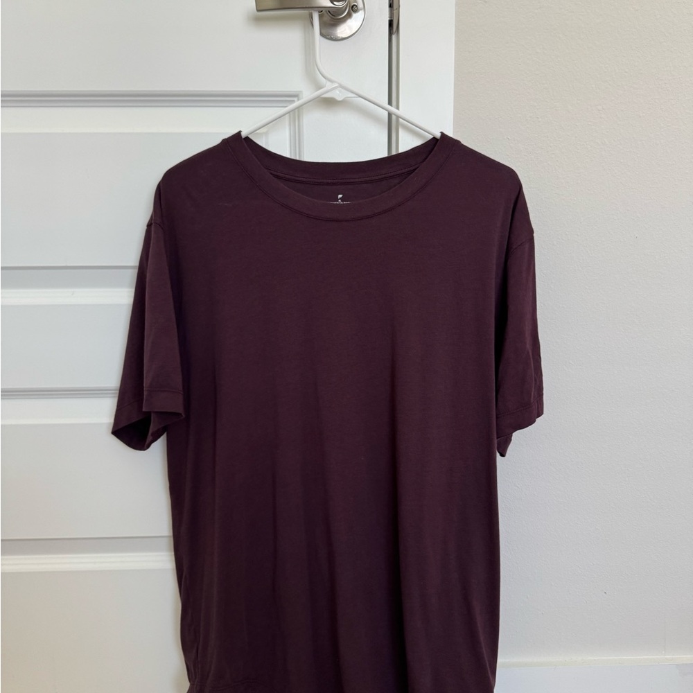 Fabletics Red Short Sleeve Tee